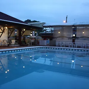 La Piscine Bed & Breakfast Davao